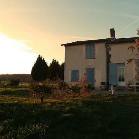 Villa Le Beugnon La Pommeraie-sur-Sèvre Exterior foto