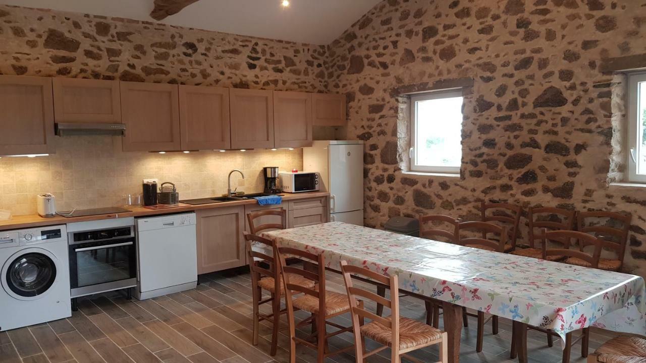 Holiday home Le Beugnon La Pommeraie-sur-Sevre