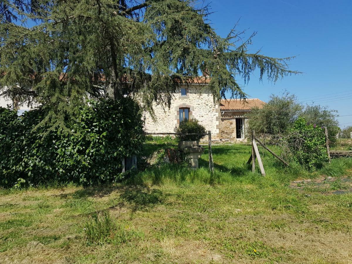 Le Beugnon Holiday home La Pommeraie-sur-Sevre